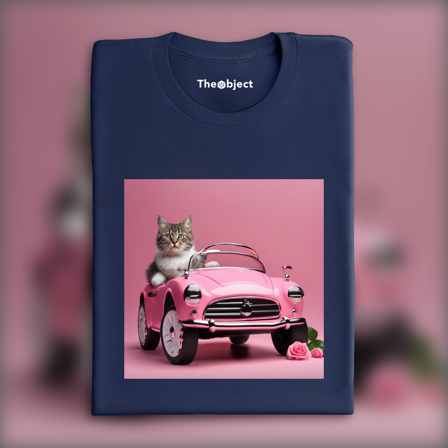 T-Shirt - Voiture rose pour bébé avec un chat , Voiture rose  électrique pour bébé avec un chat  - 3131974221