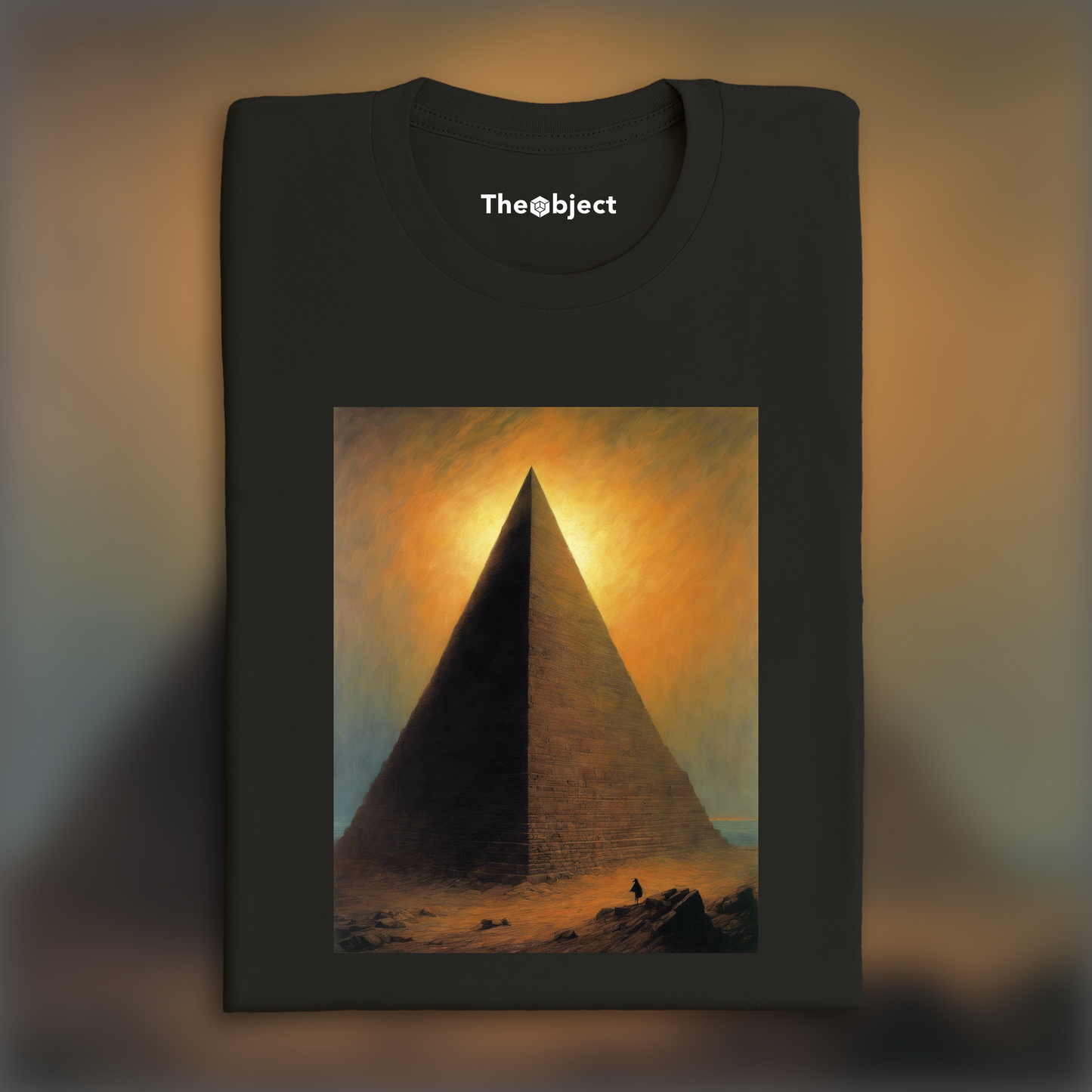 T-Shirt - Bande déssinée atmosphérique, sombre et mystique, Pyramide - 132437236