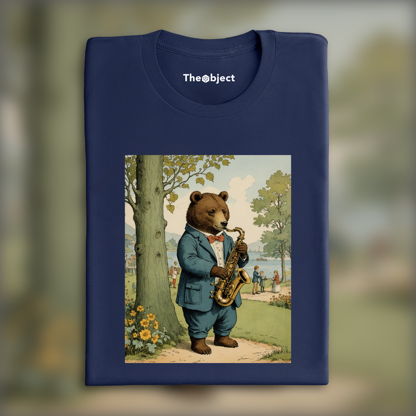 T-Shirt - Illustrations britanniques, enfance innocente et nostalgique, un ours joue du saxophone - 930151252