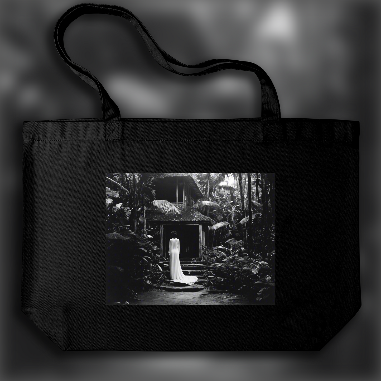 Tote bag - Photographie pictorialiste et romantique américaine du XXème siècle, Ghost in the shell in the Seychelles - 1372382987